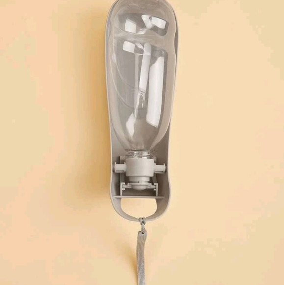 🎉3 for 5$ Dog Portable Water Dispenser - Picture 2 of 3